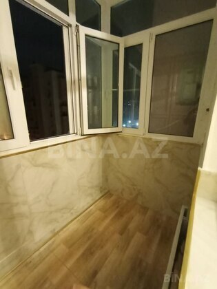 3 otaqlı Köhnə tikili, Qaraçuxur q., Bakı
