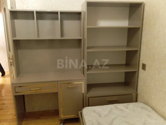 3 otaqlı Köhnə tikili, Qaraçuxur q., Bakı