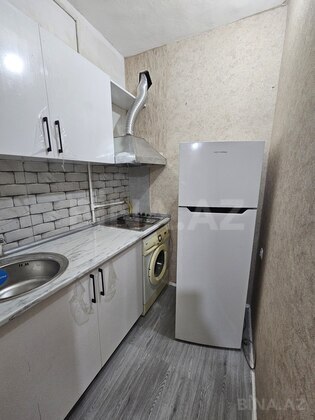 2 otaqlı Köhnə tikili, 7-ci mikrorayon q., Bakı