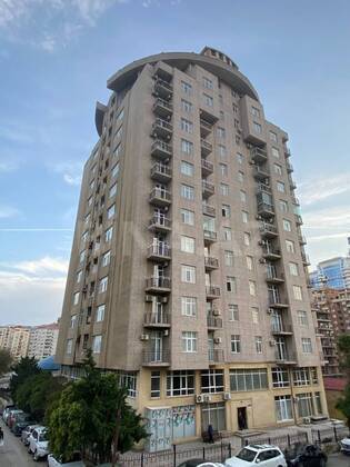 3 otaqlı Yeni tikili, 28 May m., Bakı