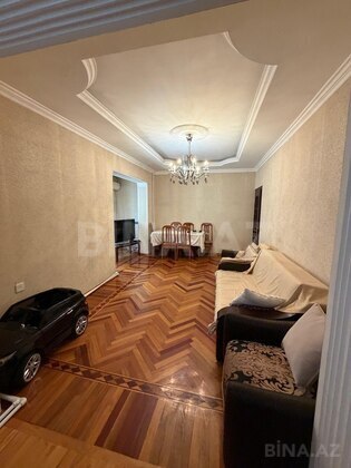 2 otaqlı Köhnə tikili, Azadlıq Prospekti m., Bakı
