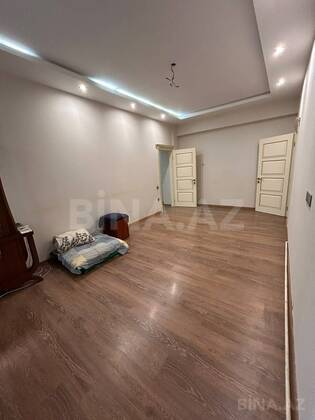 3 otaqlı Yeni tikili, Nizami m., Bakı