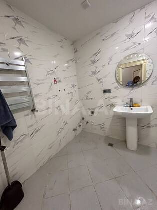 3 otaqlı Yeni tikili, Nizami m., Bakı