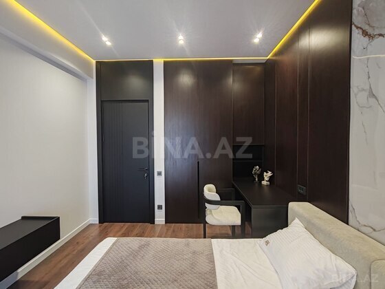 3 otaqlı Yeni tikili, Şah İsmayıl Xətai m., Bakı