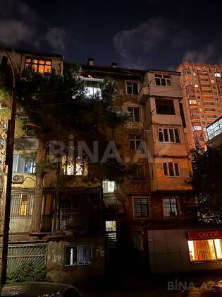 2 otaqlı Köhnə tikili, İnşaatçılar m., Bakı