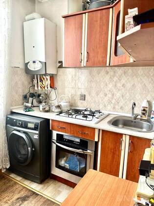 2 otaqlı Köhnə tikili, Gənclik m., Bakı