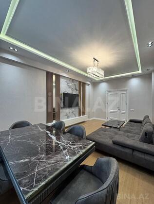 2 otaqlı Yeni tikili, 8 Noyabr m., Bakı