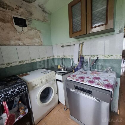 3 otaqlı Köhnə tikili, İnşaatçılar m., Bakı