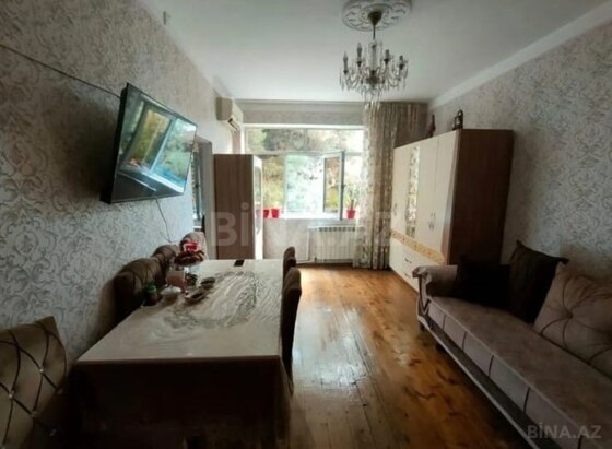 2 otaqlı Köhnə tikili, 20 Yanvar m., Bakı