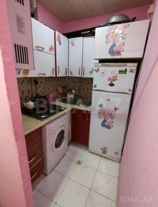 2 otaqlı Köhnə tikili, 20 Yanvar m., Bakı