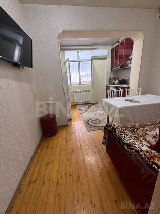 2 otaqlı Köhnə tikili, 7-ci mikrorayon q., Bakı