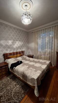 5 otaqlı Həyət evi/Bağ evi, Qaraçuxur q., Bakı