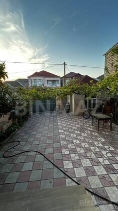 5 otaqlı Həyət evi/Bağ evi, Qaraçuxur q., Bakı