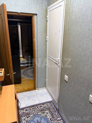 3 otaqlı Köhnə tikili, Memar Əcəmi m., Bakı