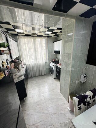 2 otaqlı Köhnə tikili, 28 May m., Bakı