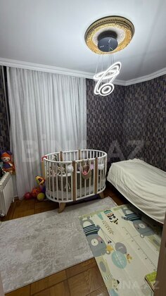 3 otaqlı Köhnə tikili, Gənclik m., Bakı