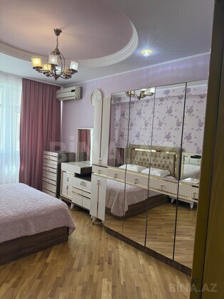 3 otaqlı Yeni tikili, İnşaatçılar m., Bakı