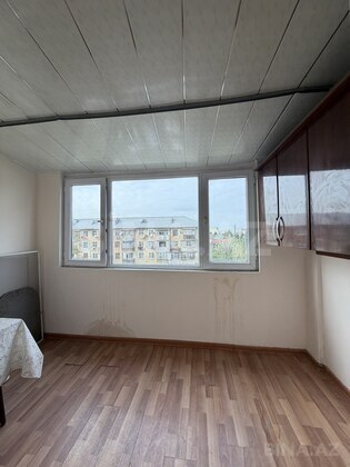 3 otaqlı Köhnə tikili, Bakıxanov q., Bakı