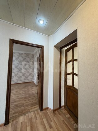 3 otaqlı Köhnə tikili, Bakıxanov q., Bakı