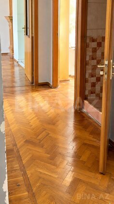 3 otaqlı Köhnə tikili, Nəsimi r., Bakı