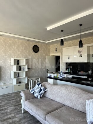 4 otaqlı Yeni tikili, Şah İsmayıl Xətai m., Bakı