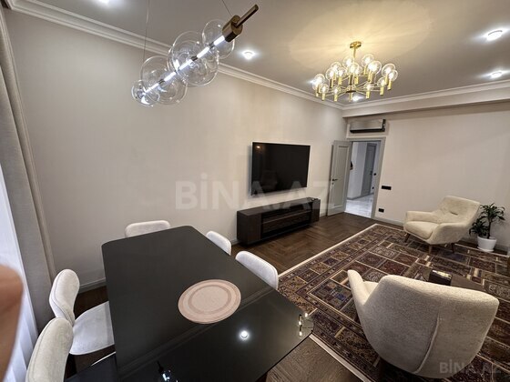 4 otaqlı Yeni tikili, Xətai r., Bakı