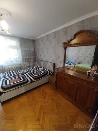 3 otaqlı Köhnə tikili, İnşaatçılar m., Bakı
