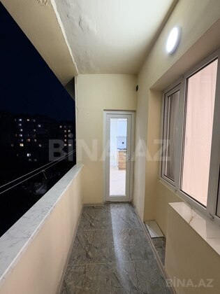 3 otaqlı Köhnə tikili, Massiv D q., Bakı