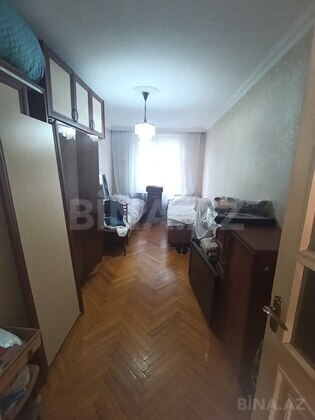 3 otaqlı Köhnə tikili, İnşaatçılar m., Bakı