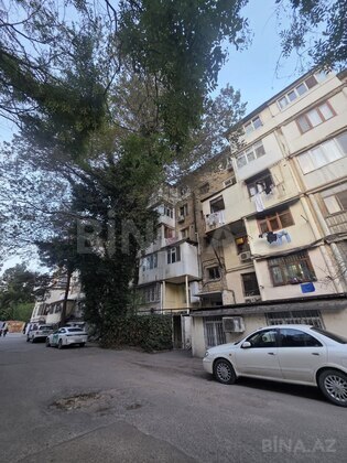 3 otaqlı Köhnə tikili, İnşaatçılar m., Bakı