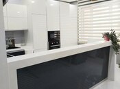 Сдаётся 4-комн. новостройка 180 м², м. 28 мая, photo 2 from 8