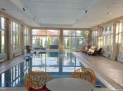 7 otaqlı həyət evi/bağ evi - Novxanı q. - 400 m²