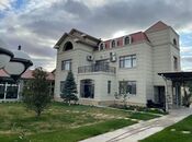 7 otaqlı həyət evi/bağ evi - Novxanı q. - 400 m²