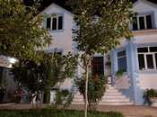 4 otaqlı həyət evi/bağ evi - Mərdəkan q. - 300 m²