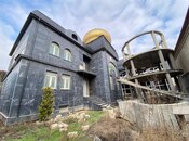 Продаётся 11-комн. дом/дача 1 700 м², Бинагадинский р., photo 1 from 8