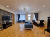 Satılır 4 otaqlı yeni tikili 204 m², İnşaatçılar m., photo 1 from 8