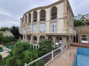 6 otaqlı həyət evi/bağ evi - Buzovna q. - 350 m²