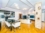 İcarəyə verilir 4 otaqlı yeni tikili 220 m², 28 May m., photo 3 from 8