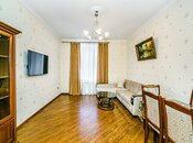 3-комн. вторичка - м. Сахил - 105 м²
