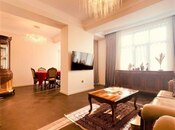 5 otaqlı yeni tikili - 28 May m. - 220.5 m²