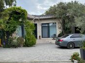 5 otaqlı həyət evi/bağ evi - Şüvəlan q. - 250 m²