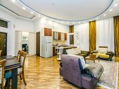 Сдаётся 3-комн. вторичка 117 м², м. Сахил, photo 6 from 8