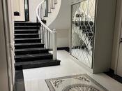 4 otaqlı həyət evi/bağ evi - Novxanı q. - 250 m²