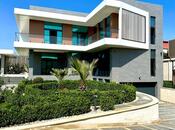 6 otaqlı həyət evi/bağ evi - Şüvəlan q. - 380 m²