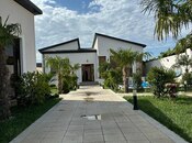 5 otaqlı həyət evi/bağ evi - Şüvəlan q. - 300 m²