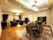 4 otaqlı yeni tikili - 28 May m. - 250 m²