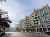 Объявление №4084903 - Баку, м. Ичеришехер, 4-комн., 330 м², 2/7 этаж