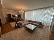 3-комн. новостройка - м. 28 мая - 190 м²