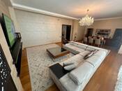 3-комн. новостройка - м. 28 мая - 190 м²