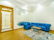 Elan №4119184 - Bakı, Sahil m., 5 otaqlı, 180 m², 2/3 mərtəbə